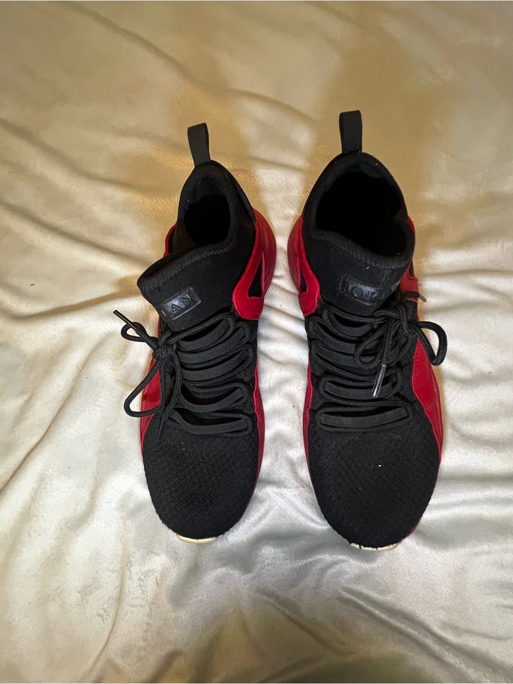 Jordan Men's Black and Red High-Top Sneakers